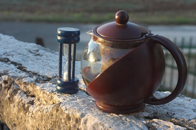 Radix³ Tipp des Monats – Pause mit Tee und Bewegung